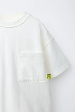 Комплект джоггинг: футболка с карманом и бермуды в клетку- Заказать в России