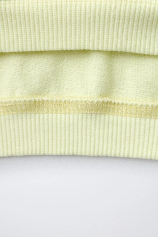 Толстовка с оверлоком