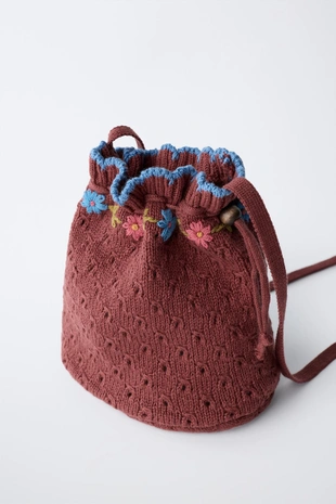 Вязаная сумка с вышитыми цветами- Заказать в России