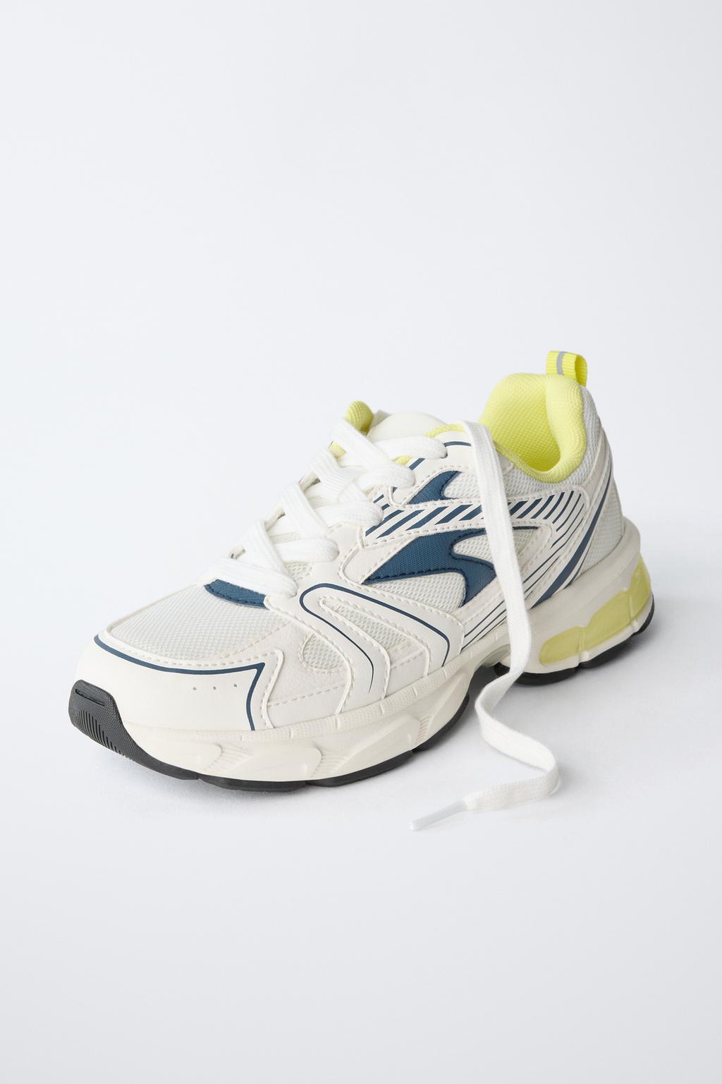 КРОССОВКИ С СЕТЧАТЫМИ ДЕТАЛЯМИ