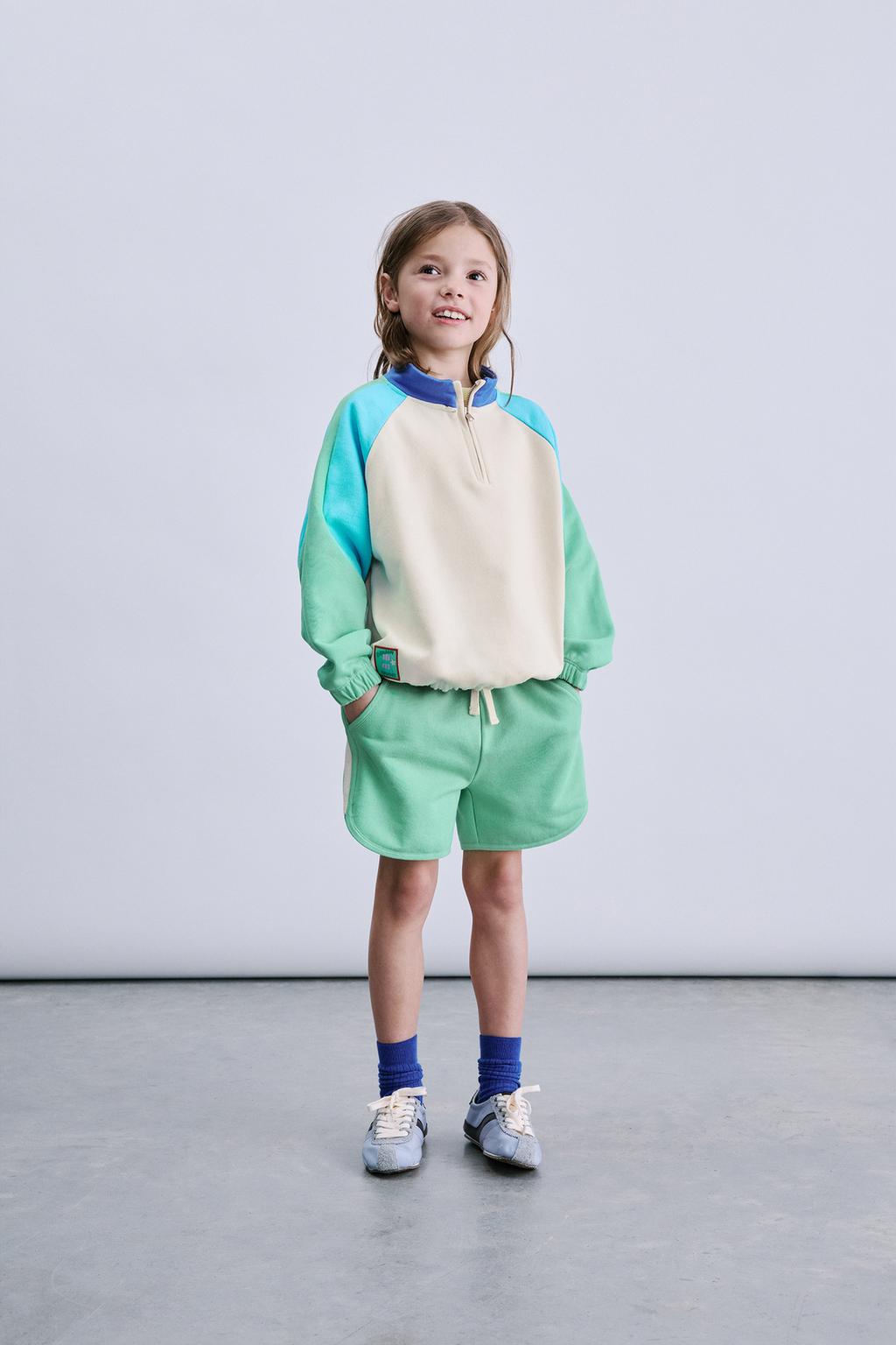 ТОЛСТОВКА В СТИЛЕ КОЛОР-БЛОК