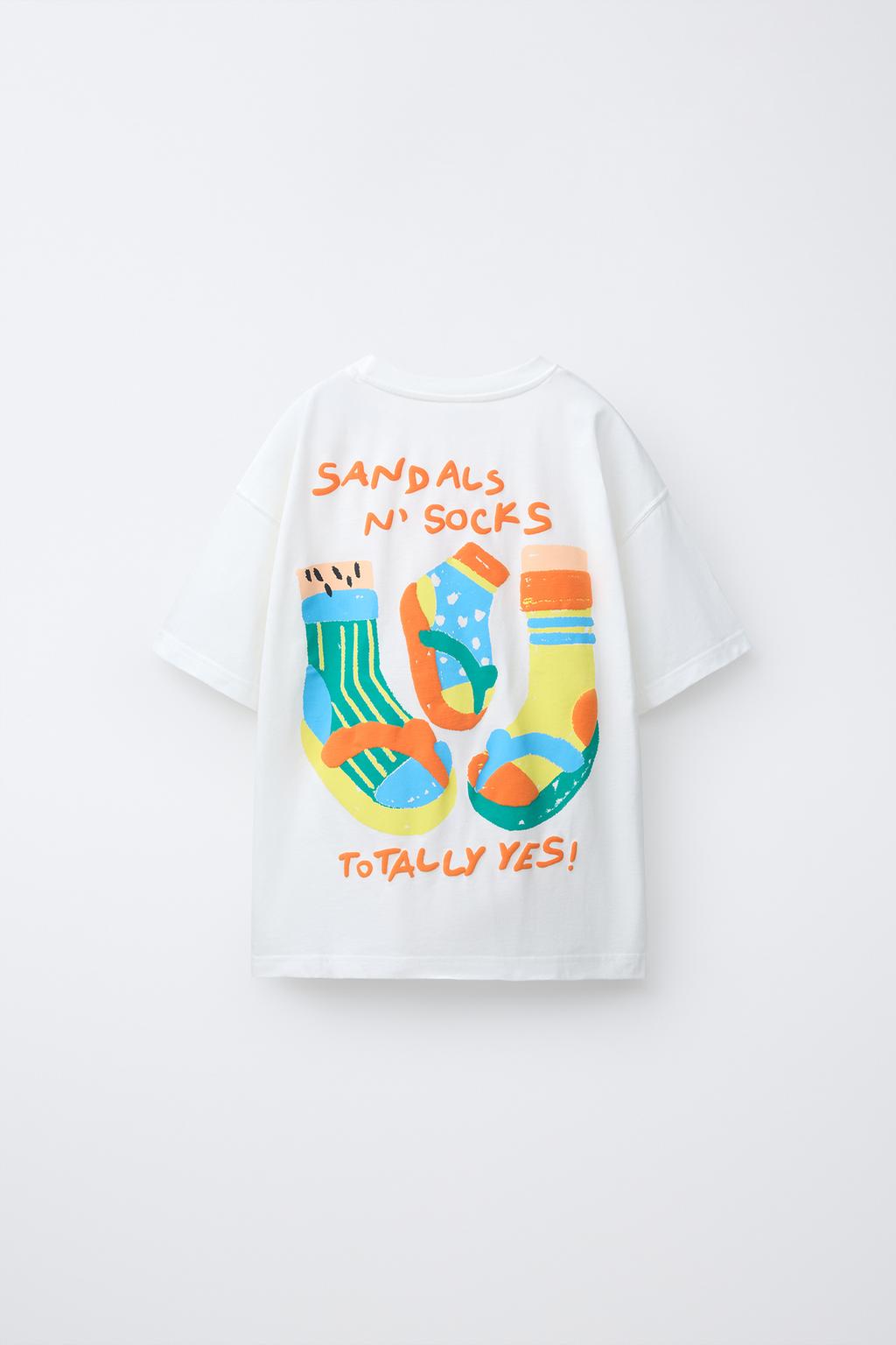 ФУТБОЛКА С ПРИНТОМ ШЛЕПАНЦЫ