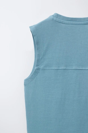 Майка без рукавов