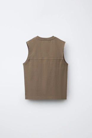 Топ без рукавов