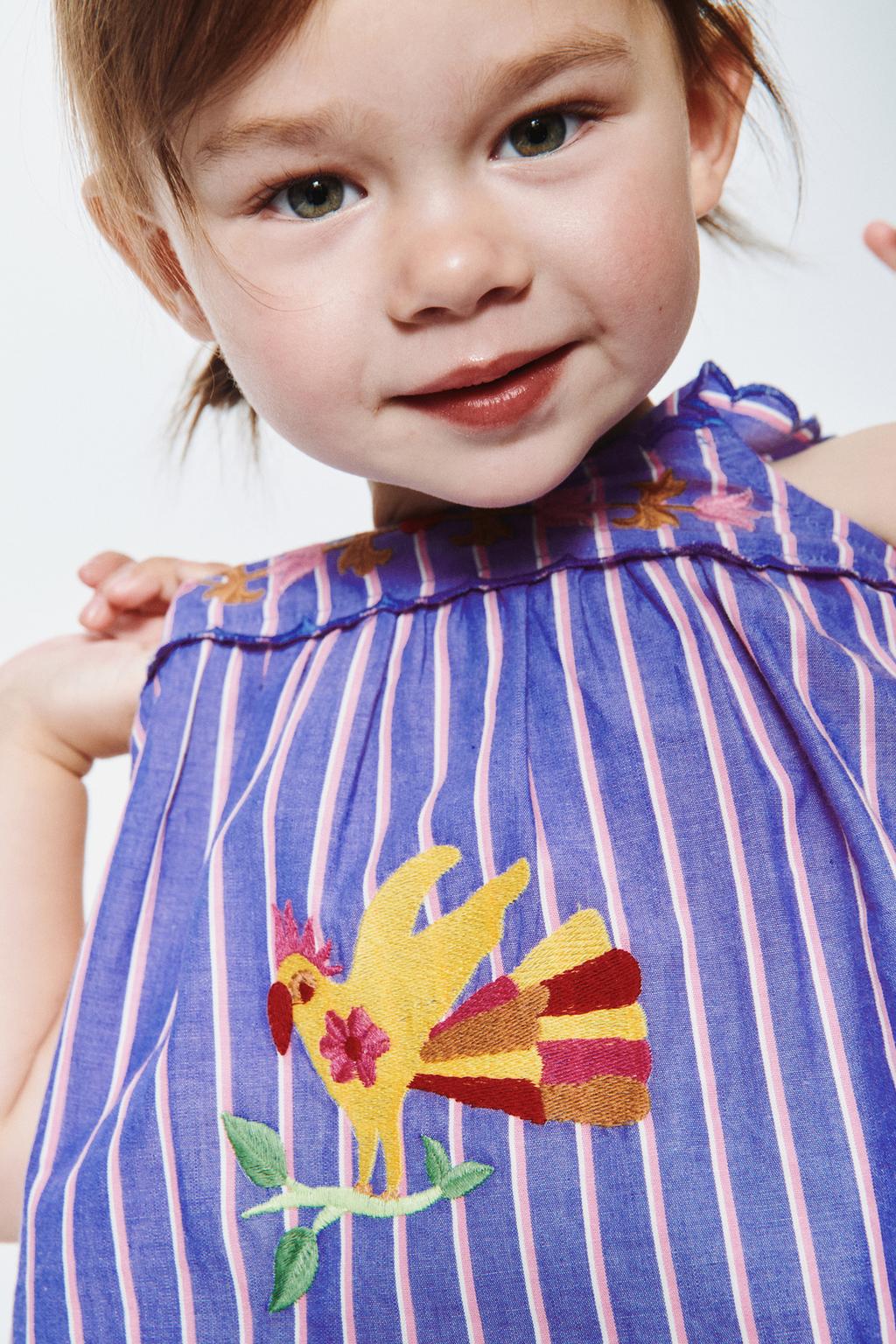 КОМПЛЕКТ ИЗ БЛУЗЫ И ТРУСОВ В ПОЛОСКУ С ВЫШИВКОЙ SISSEL EDELBO X ZARA KIDS
