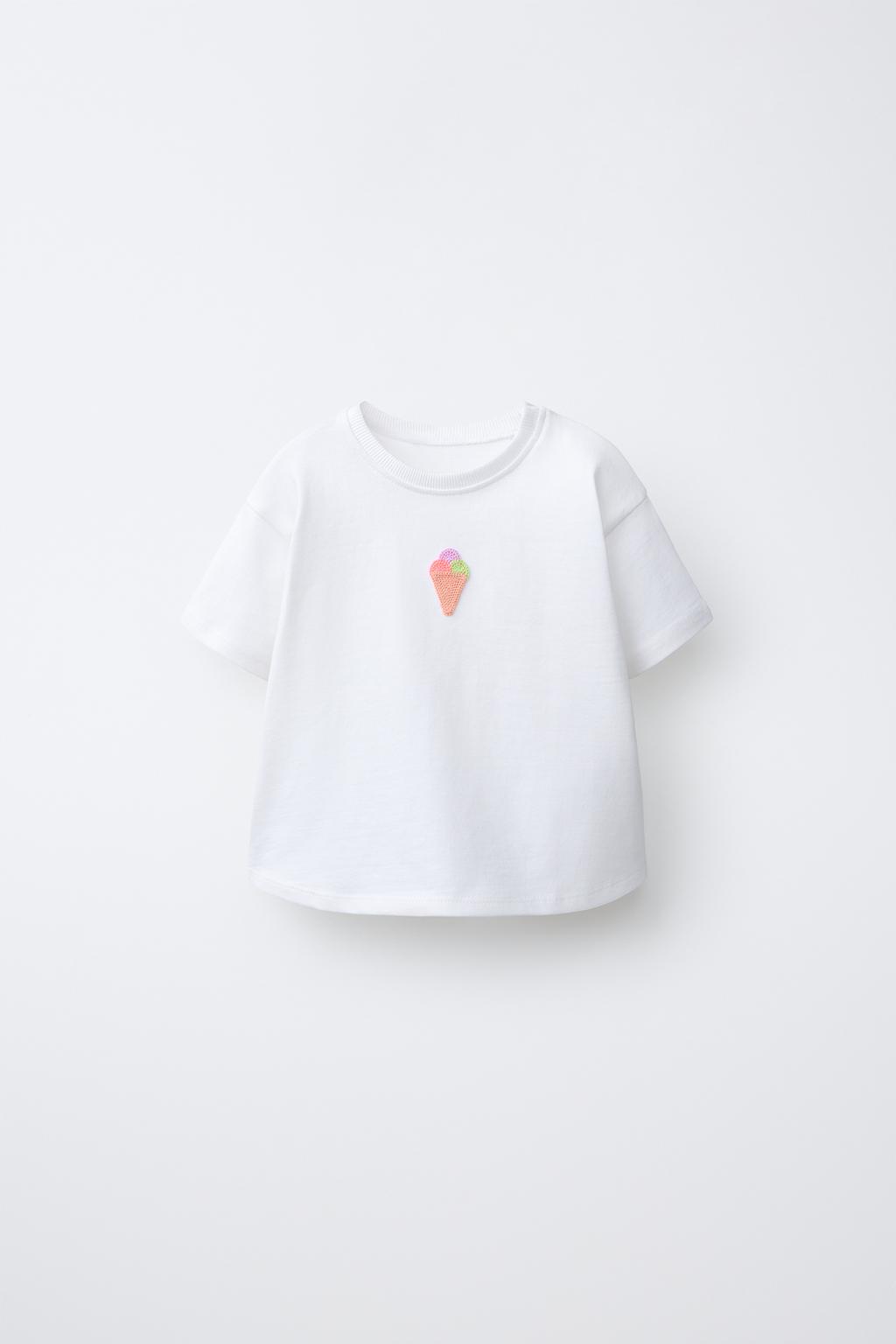 ФУТБОЛКА С КРУЖЕВНОЙ НАШИВКОЙ