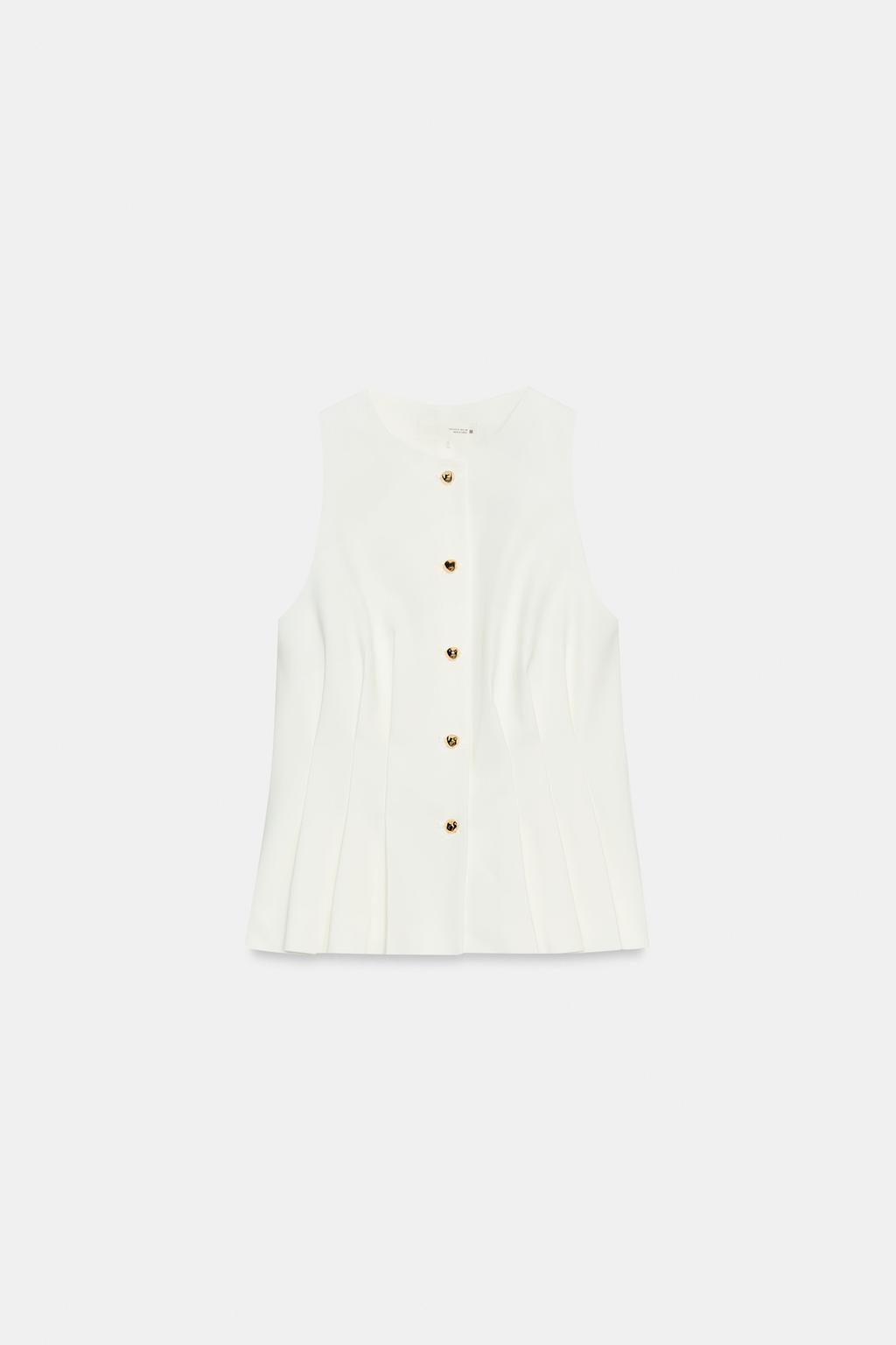 ЖИЛЕТ С БАСКОЙ И ЗАЩИПАМИ