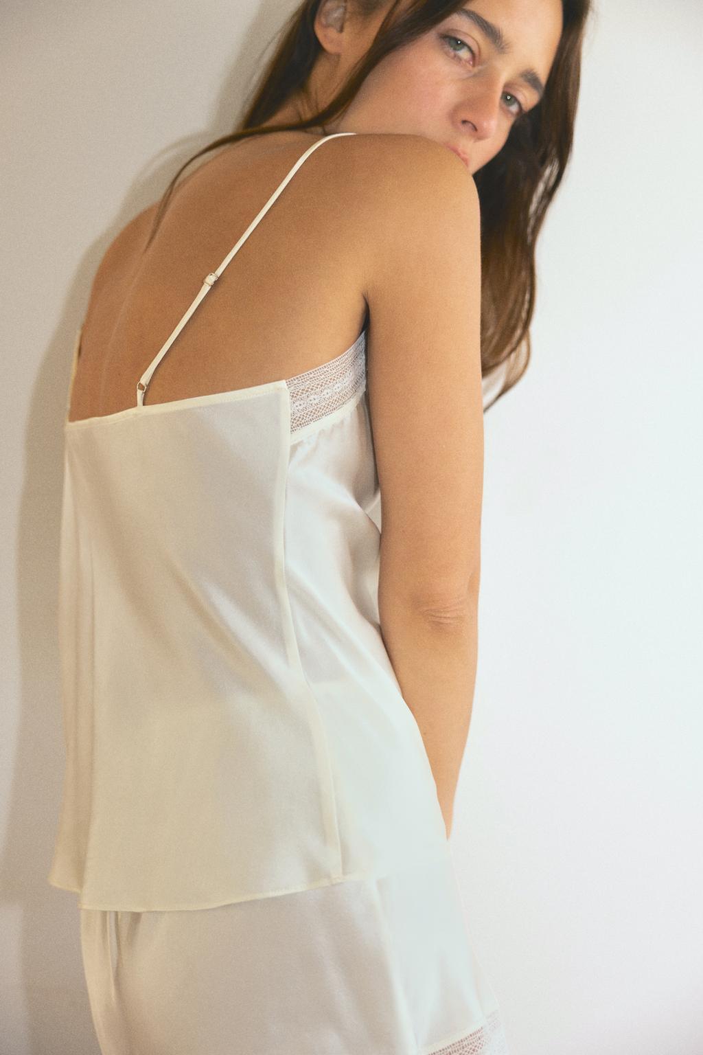 ШОРТЫ ИЗ ШЕЛКА С КРУЖЕВОМ