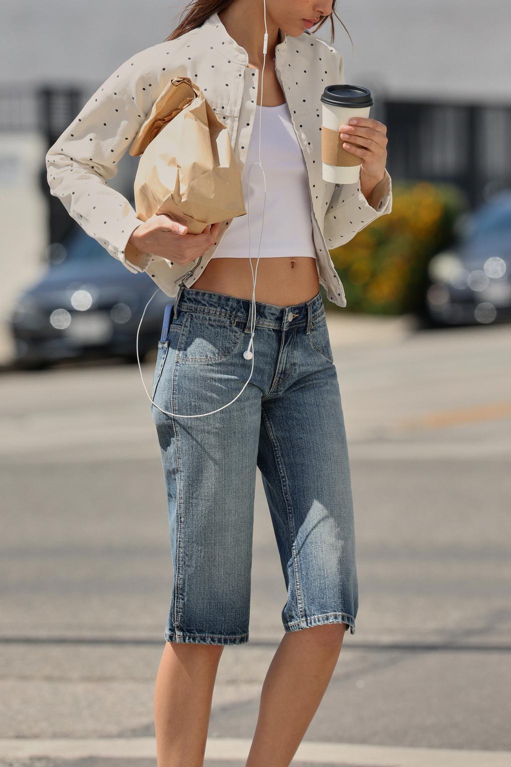 ПРИТАЛЕННАЯ КУРТКА В ГОРОШЕК