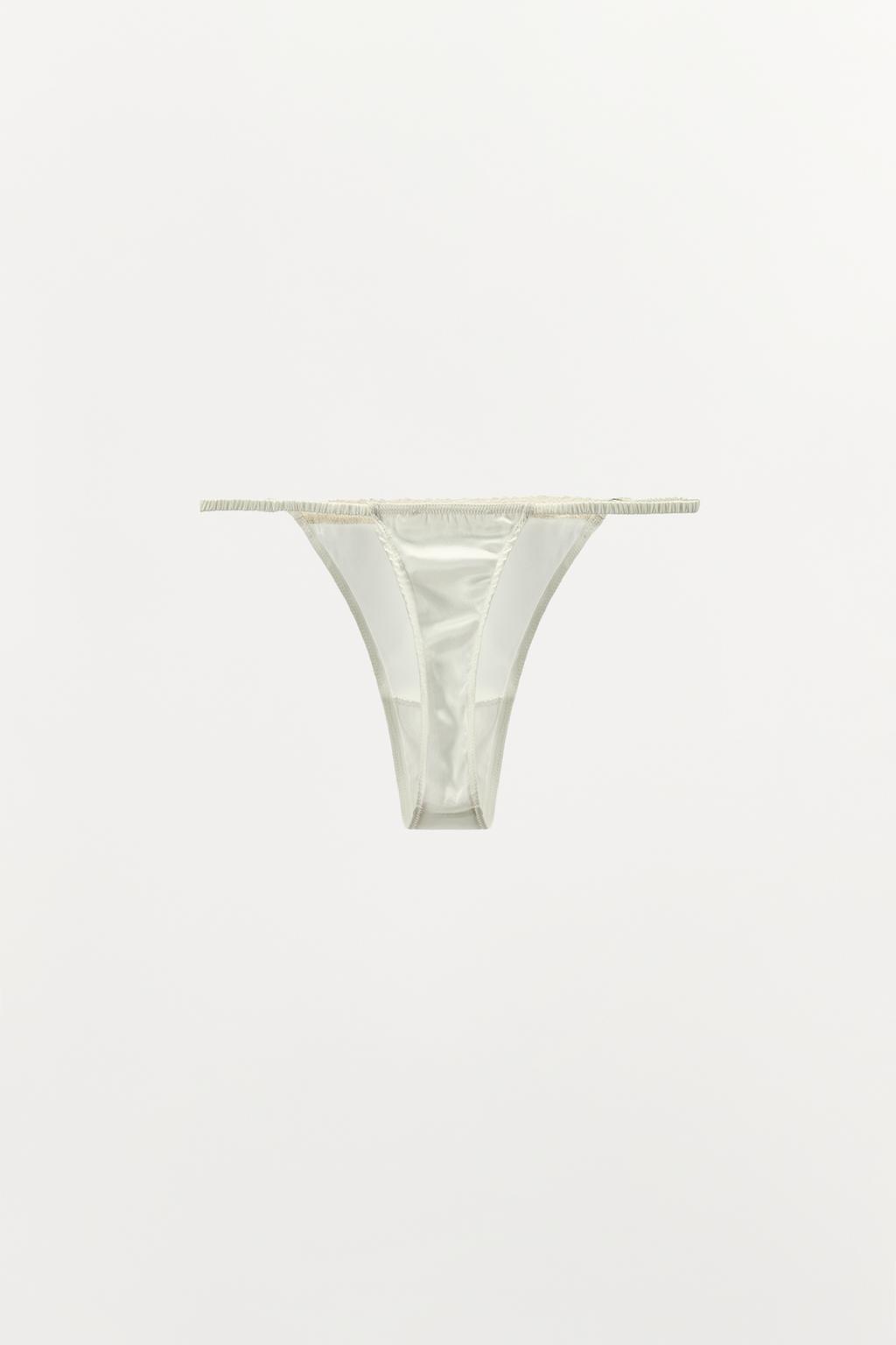 ШЕЛКОВЫЕ ТРУСЫ-ТАНГА С КРУЖЕВОМ