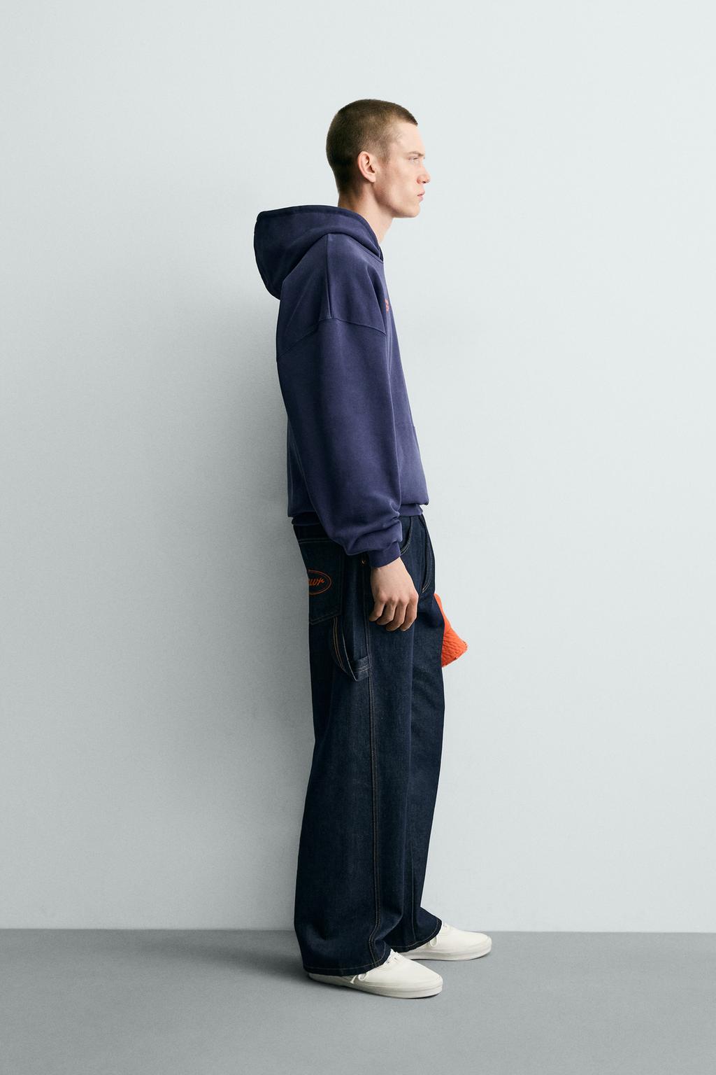 ХУДИ С КОНТРАСТНЫМИ НАДПИСЯМИ