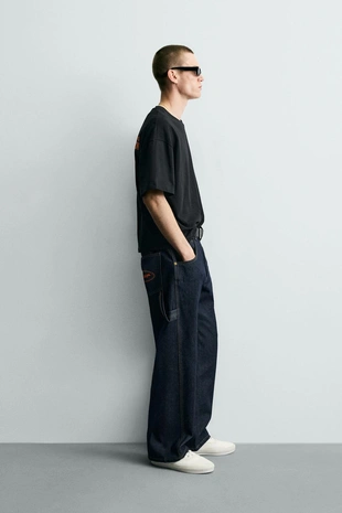 Футболка с контрастным принтом