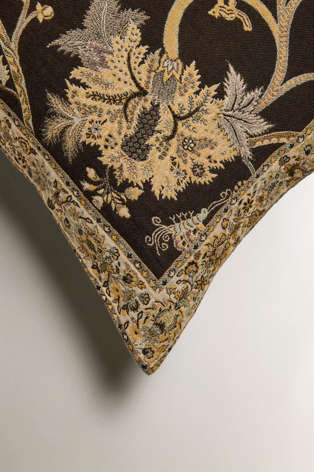 Чехол для подушки с жаккардовым узором