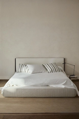 Покрывало из текстурированного жаккарда- Заказать в России