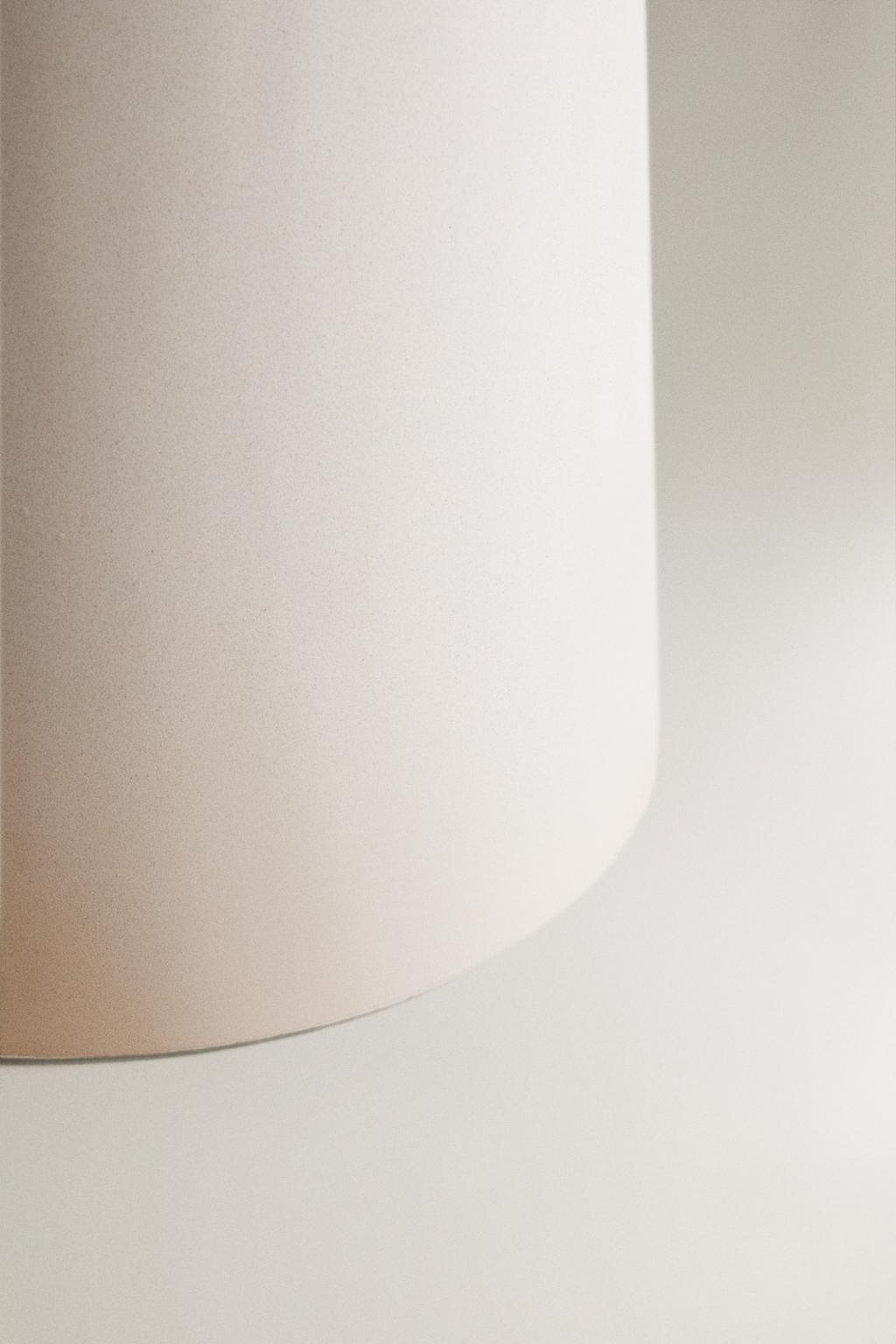 Круглый наружный цементный стол