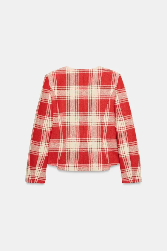 ПРИТАЛЕННАЯ КУРТКА В КЛЕТКУ — коллекция Zara «ZW»