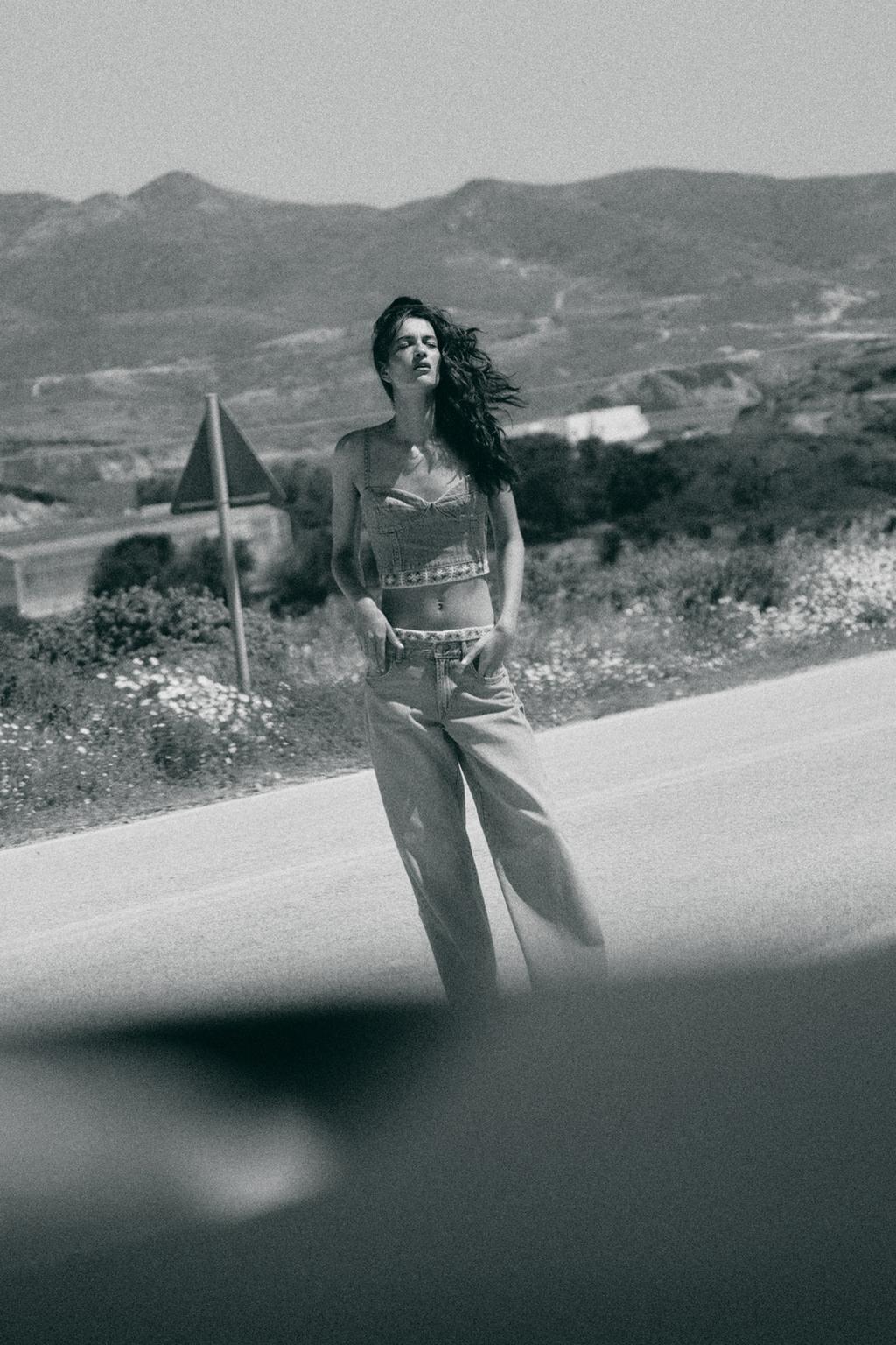 ДЖИНСЫ Z1975 LOOSE FIT СО СРЕДНЕЙ ПОСАДКОЙ И ВЯЗАНЫМИ ДЕТАЛЯМИ
