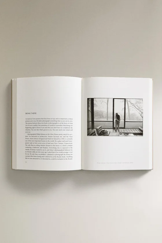 Книга «annie leibovitz: at work» (на английском)