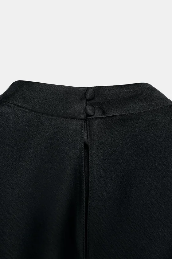 АТЛАСНОЕ ПЛАТЬЕ С КРУЖЕВОМ — коллекция Zara «ZW»
