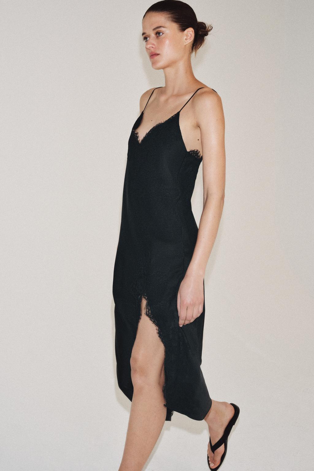 АТЛАСНОЕ ПЛАТЬЕ С КРУЖЕВОМ — ZW COLLECTION