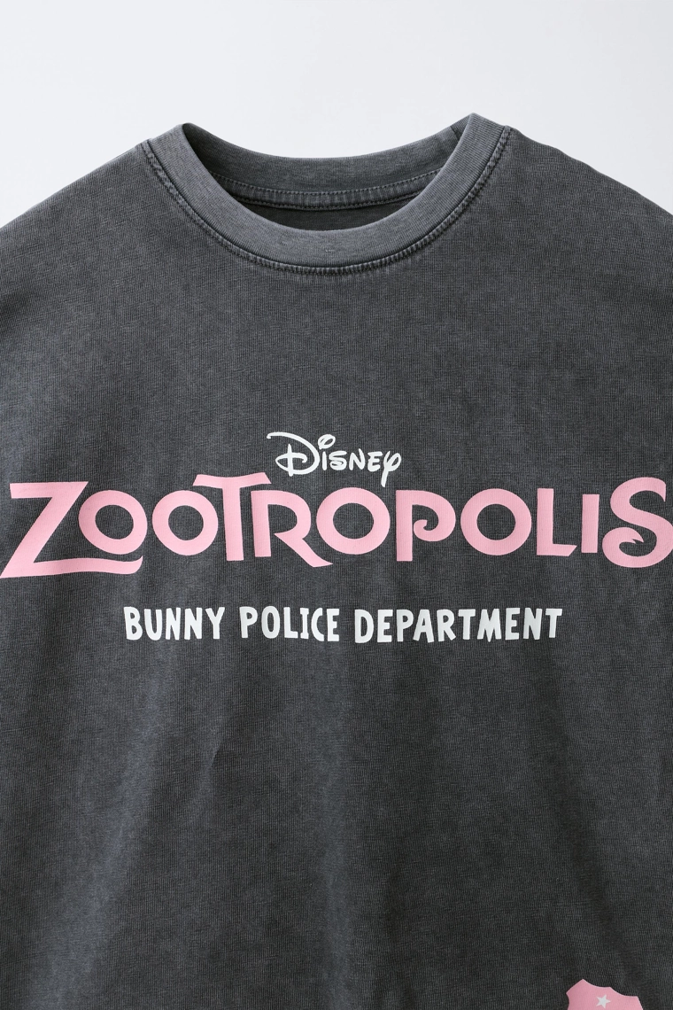 Футболка с эффектом потертости ©disney zootropolis