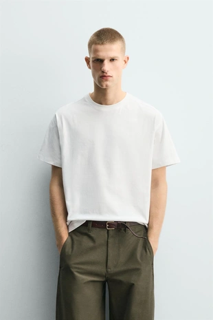 Футболка Relaxed Fit с декоративными швами