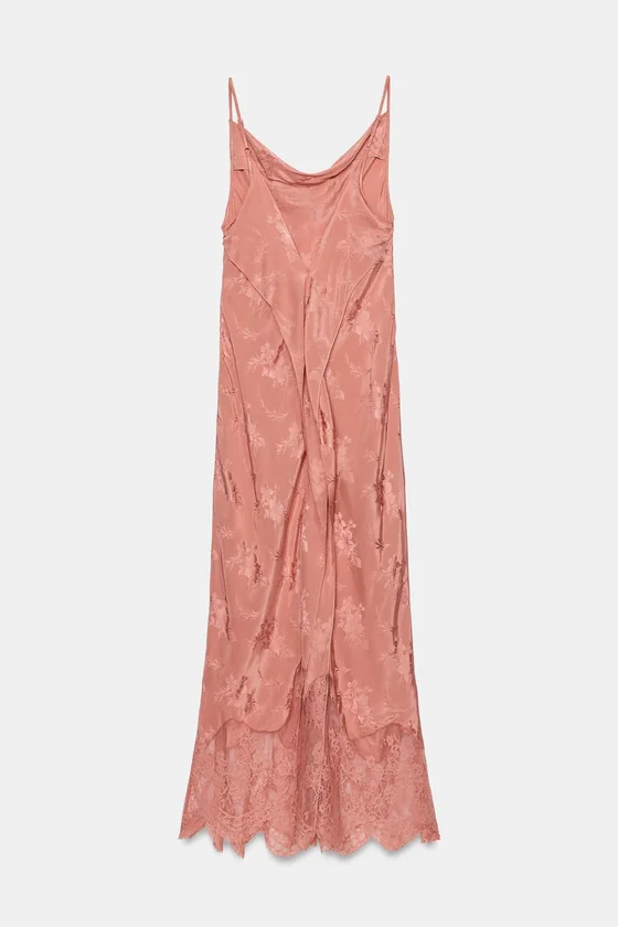 ЖАККАРДОВОЕ ПЛАТЬЕ С КРУЖЕВОМ — коллекция Zara «ZW»