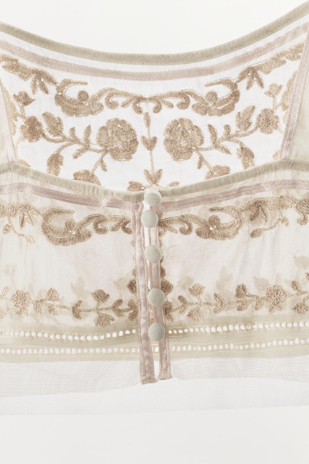 КОРОТКИЙ ТОП С ВЫШИВКОЙ — коллекция Zara «ZW»