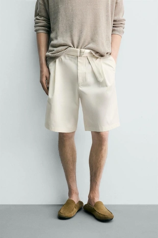 Шорты Relaxed Fit с складками и поясом- Заказать в России