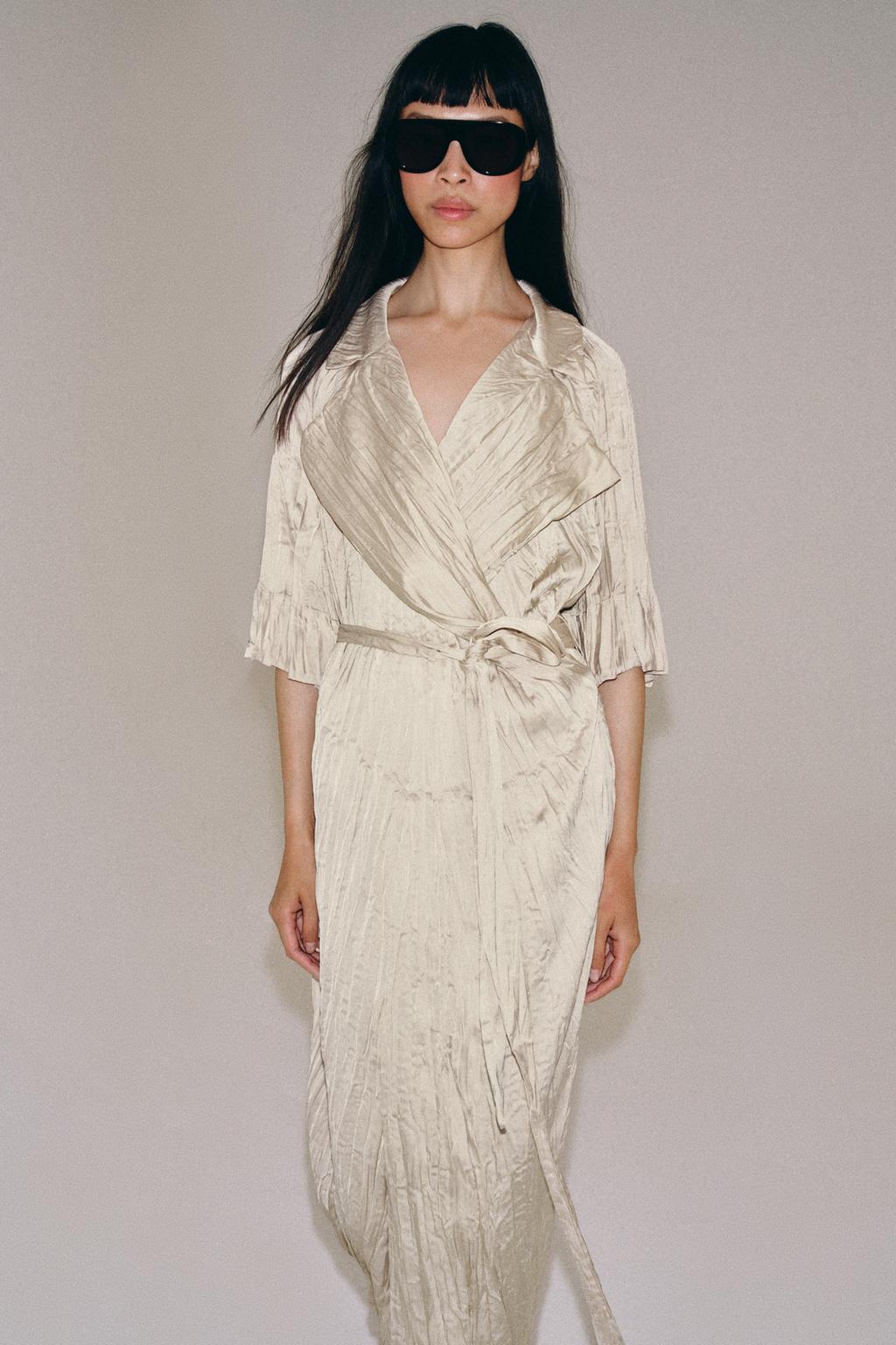 ПЛАТЬЕ ПЛИССИРОВАННОЕ С ПОЯСОМ — ZW COLLECTION