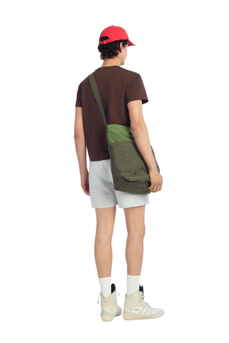 ФУТБОЛКА  укороченные FIT