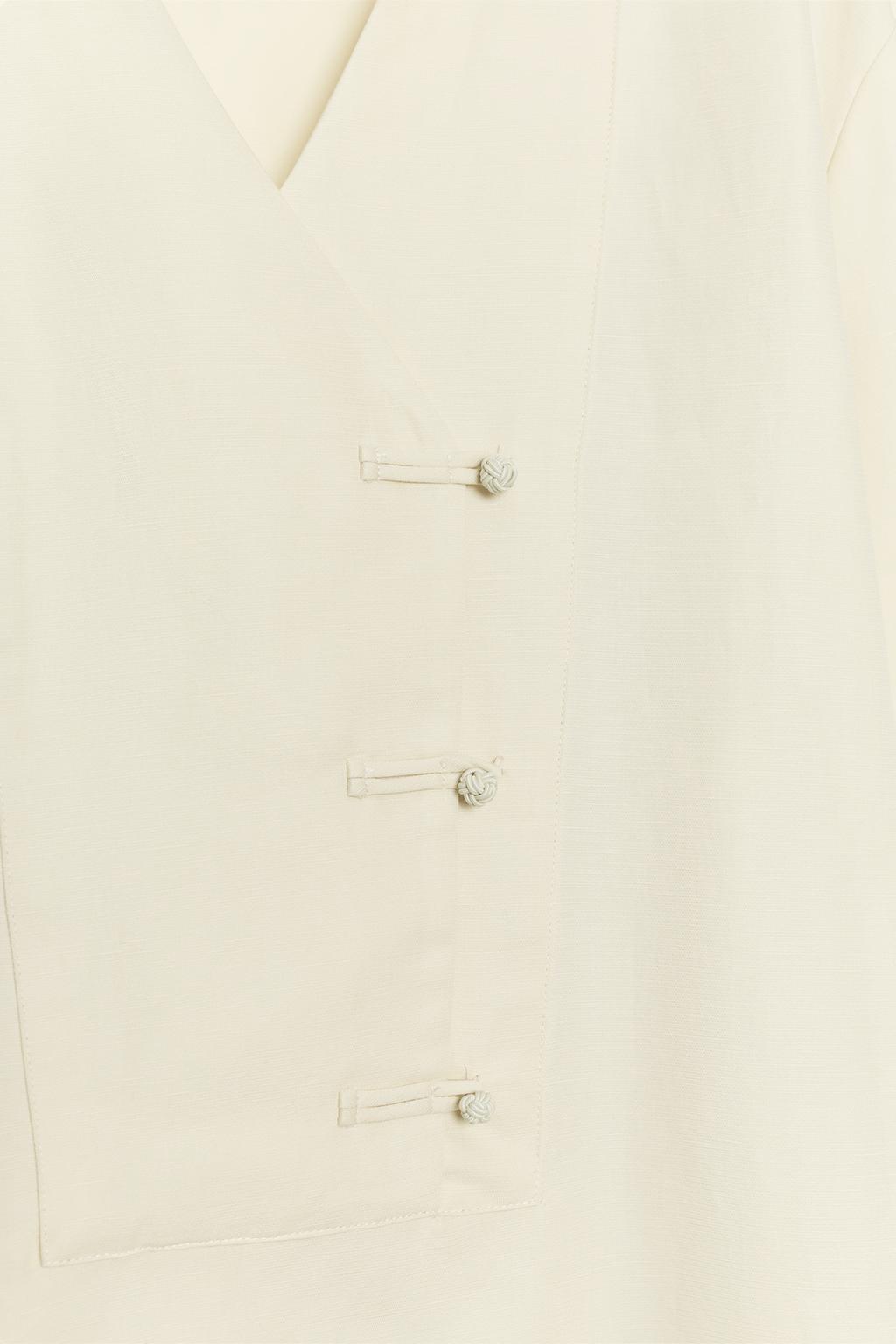КОРОТКОЕ ПЛАТЬЕ С ЗАСТЕЖКАМИ-КЛЫКАМИ — коллекция Zara «ZW»