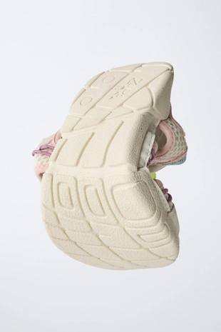 White | 6317/730/001 - Zara «BAREFOOT» кроссовки с вырезами