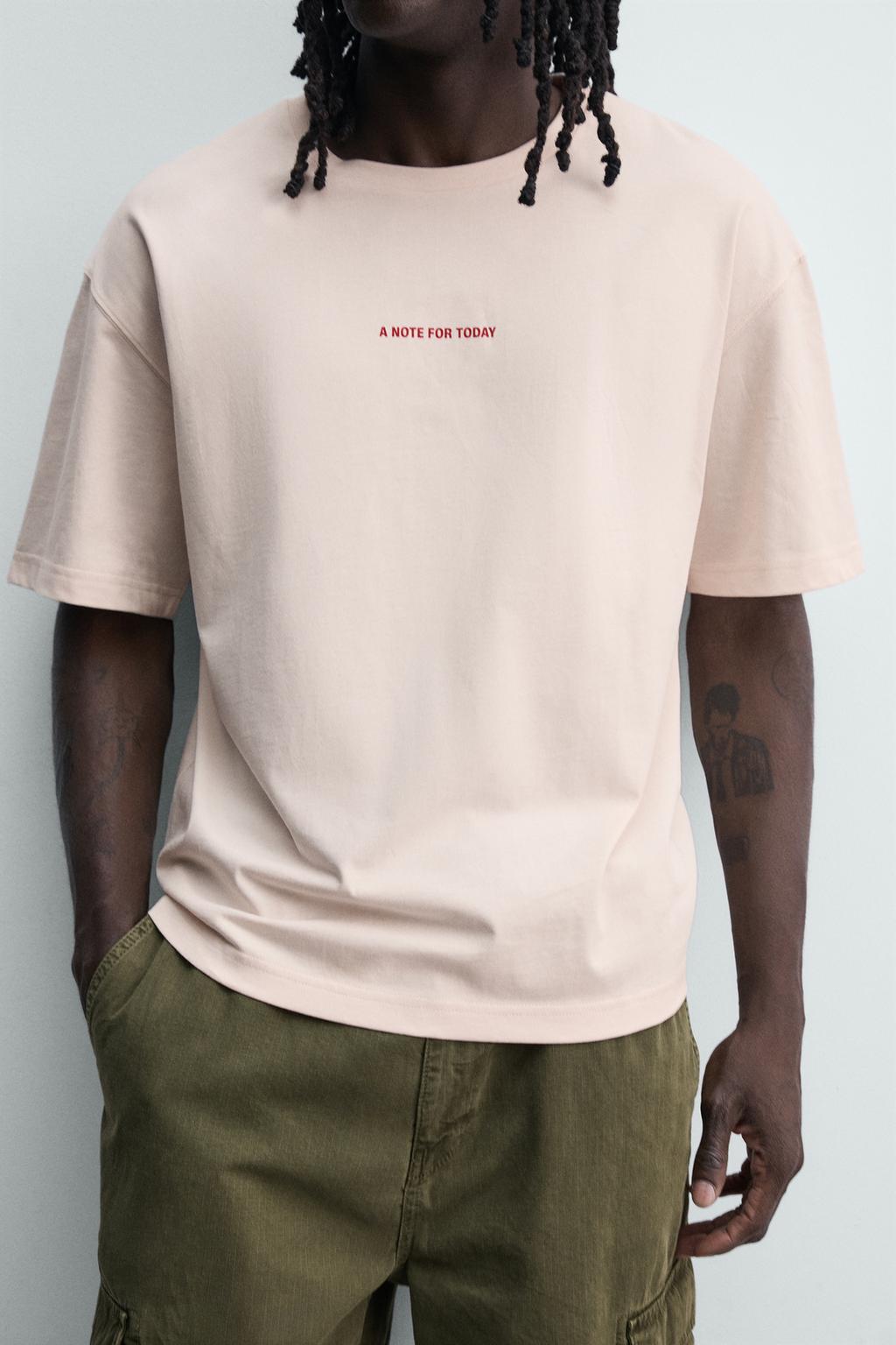 ФУТБОЛКА RELAXED FIT С НАДПИСЯМИ