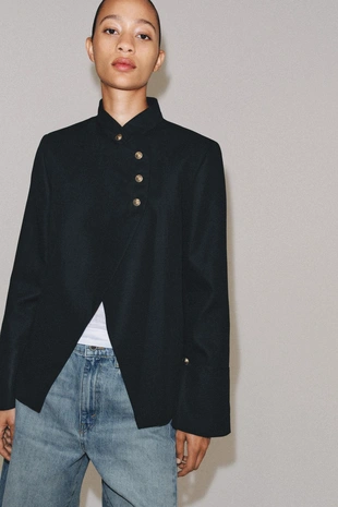 Блейзер из смесового льна — коллекция Zara «Zw»- Заказать в России