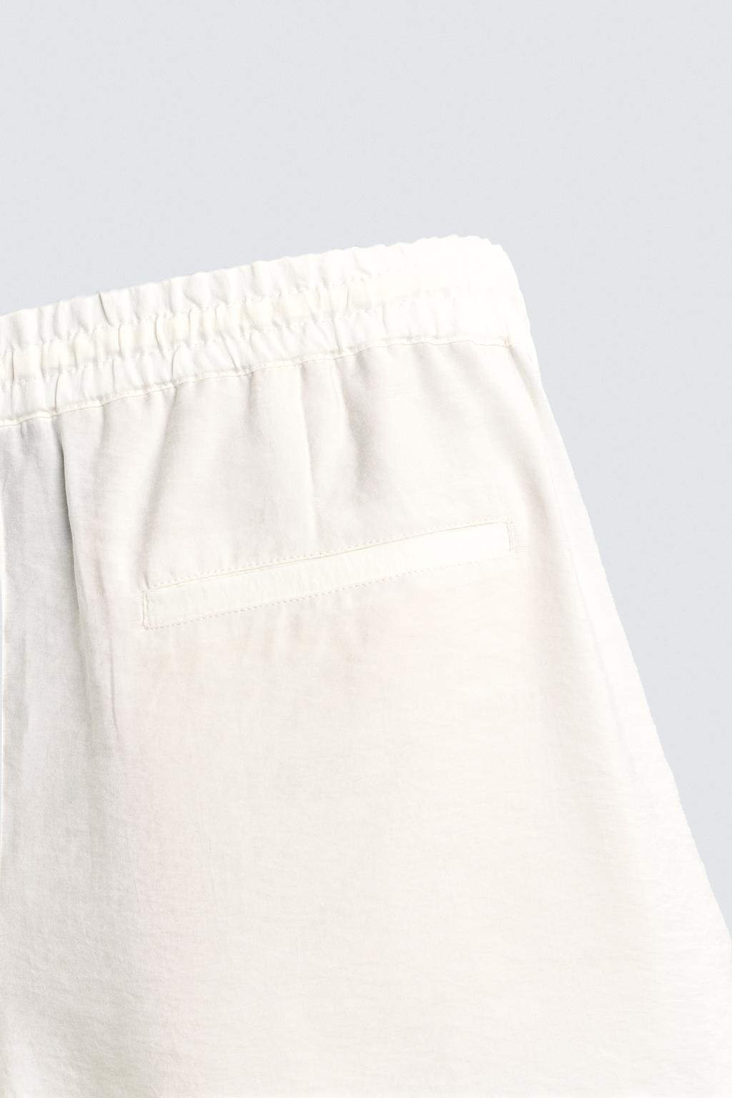 ШОРТЫ RELAXED FIT ИЗ СТРУЯЩЕЙСЯ ТКАНИ