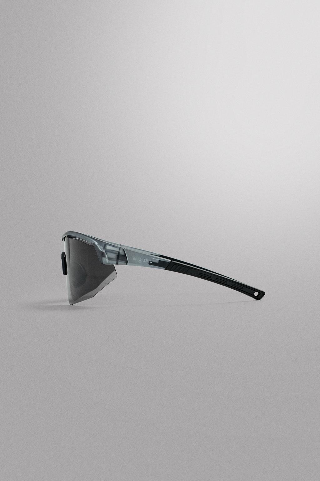 СОЛНЦЕЗАЩИТНЫЕ ОЧКИ EASSUN