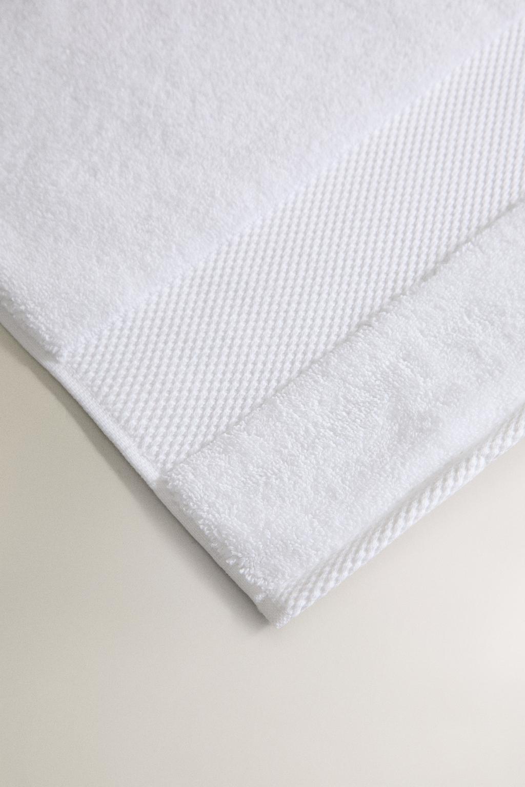 Мягкое полотенце для ванны extra soft (800 г/м²)