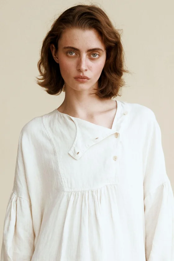 Платье из 100% льна, созданное caramel london x zara