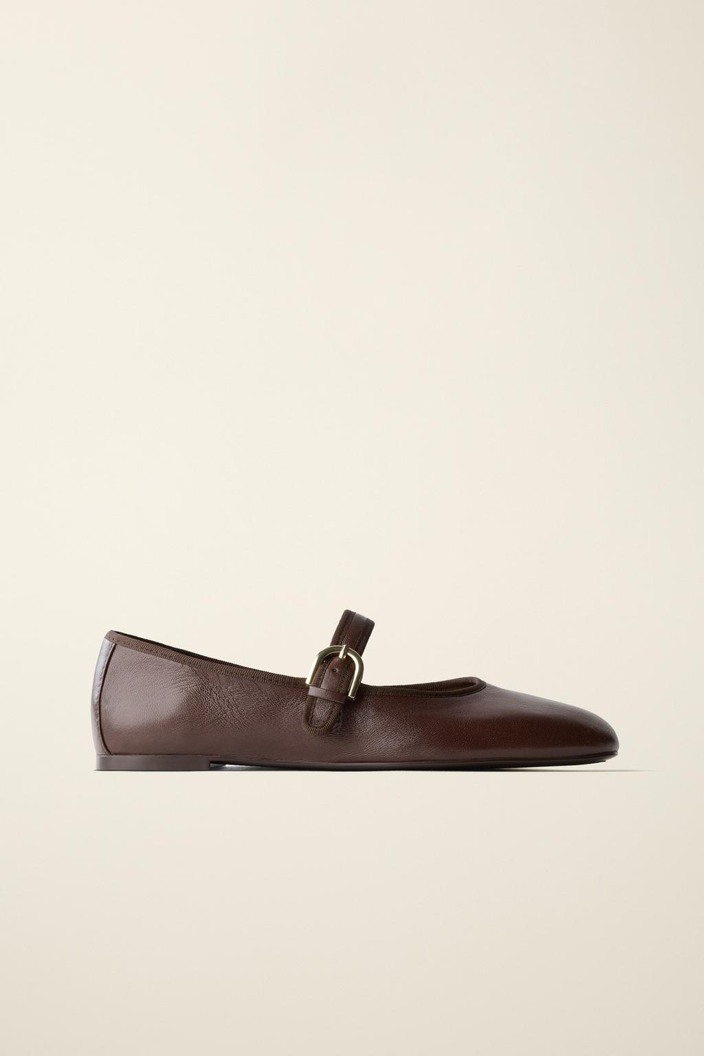 Кожаные балетки от caramel london x zara