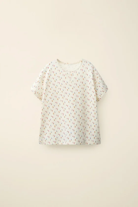 Футболка pointelle с принтом тюльпанов, созданная caramel london x zara