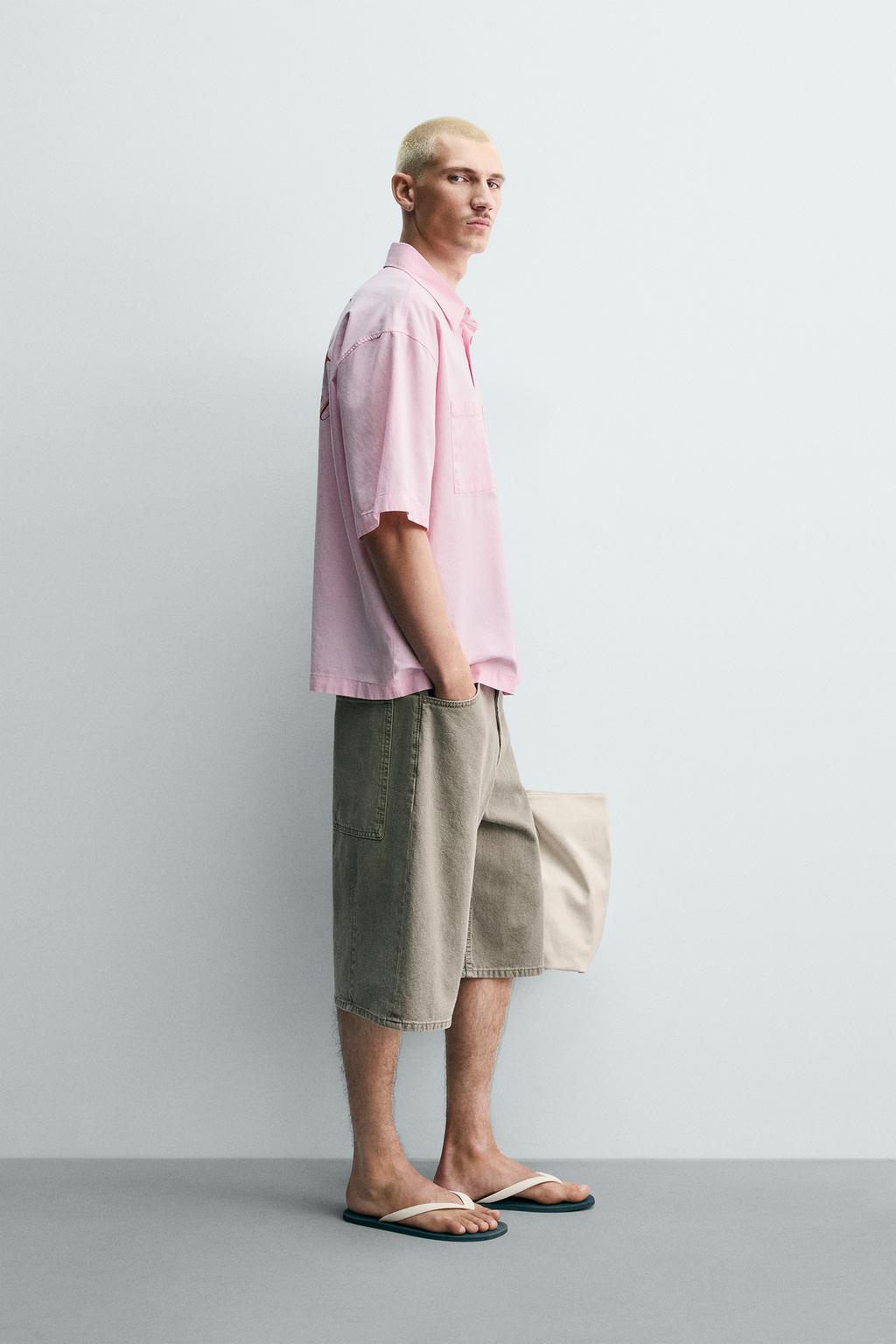РУБАШКА BOXY FIT С НАДПИСЯМИ