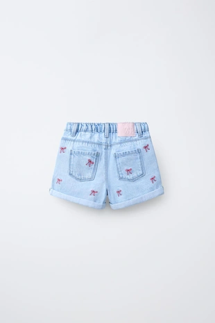 Джинсовые бермуды Mom Fit с вышивкой- Заказать в России