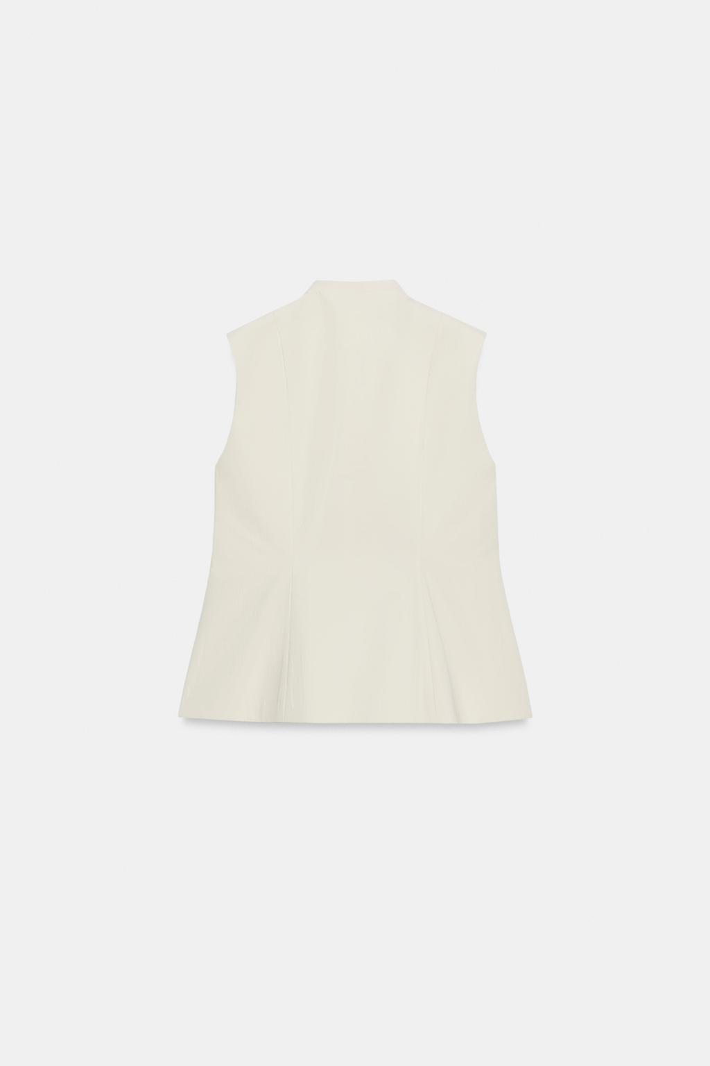 ЖИЛЕТ ОБЛЕГАЮЩЕГО КРОЯ — ZW COLLECTION