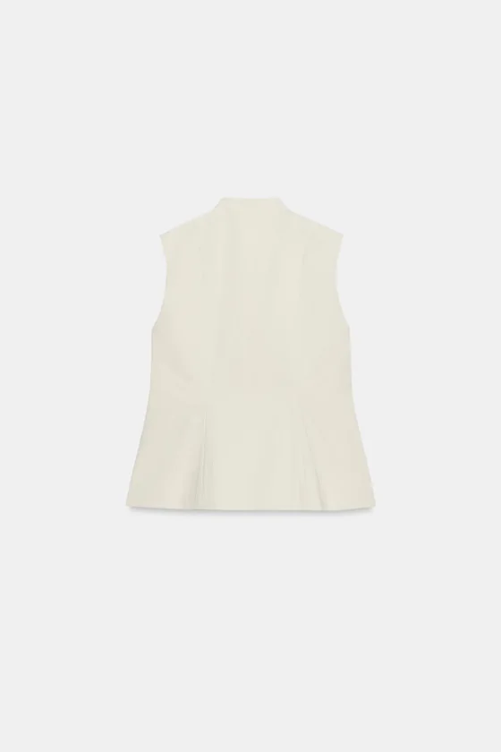 ЖИЛЕТ ОБЛЕГАЮЩЕГО КРОЯ — коллекция Zara «ZW»