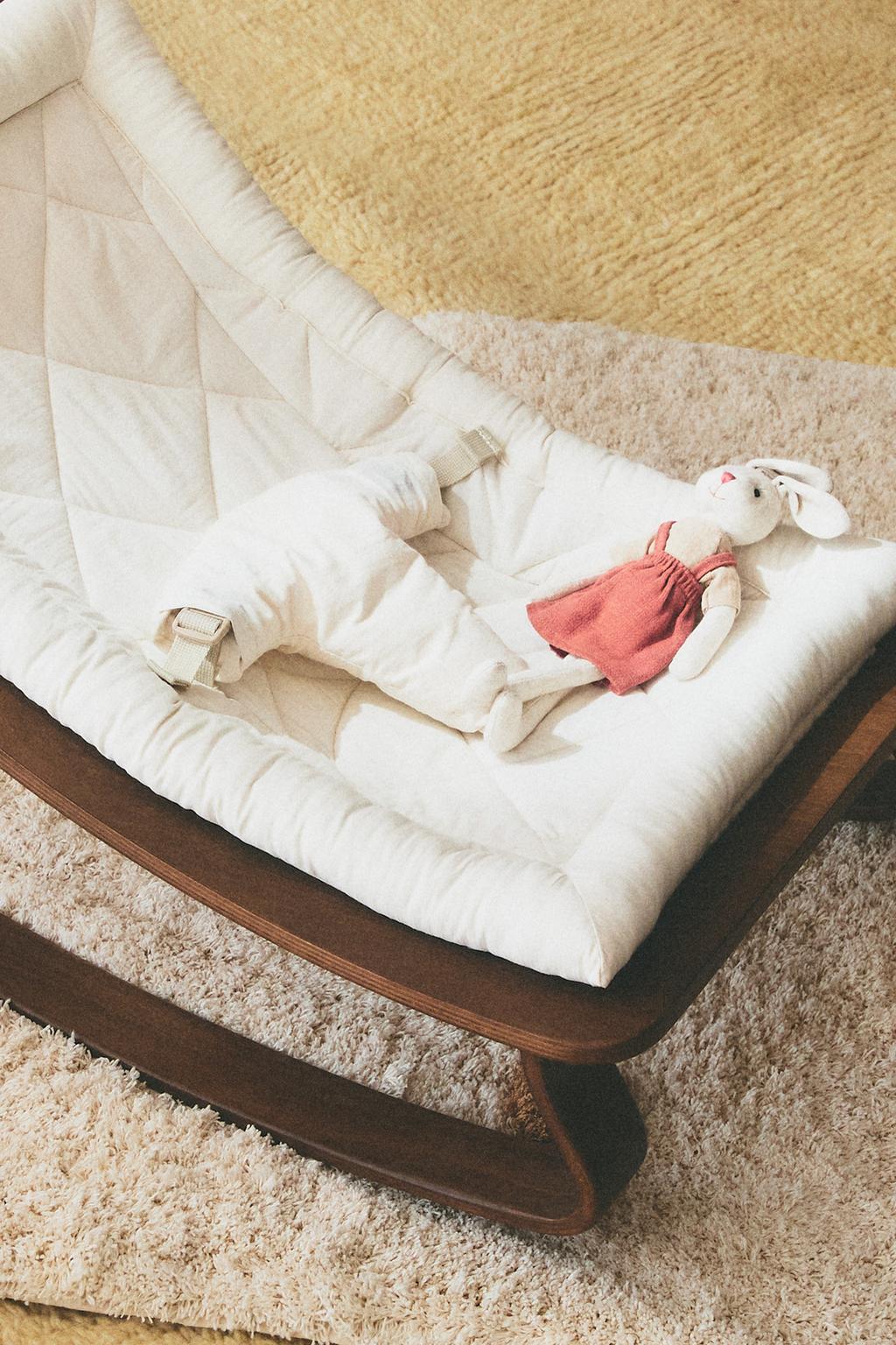 Детские качели-гамак из бука beech wood baby hammock | charlie crane