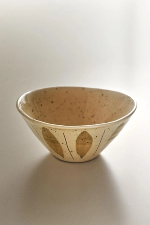 Керамическая миска oval с рисунком- Заказать в России
