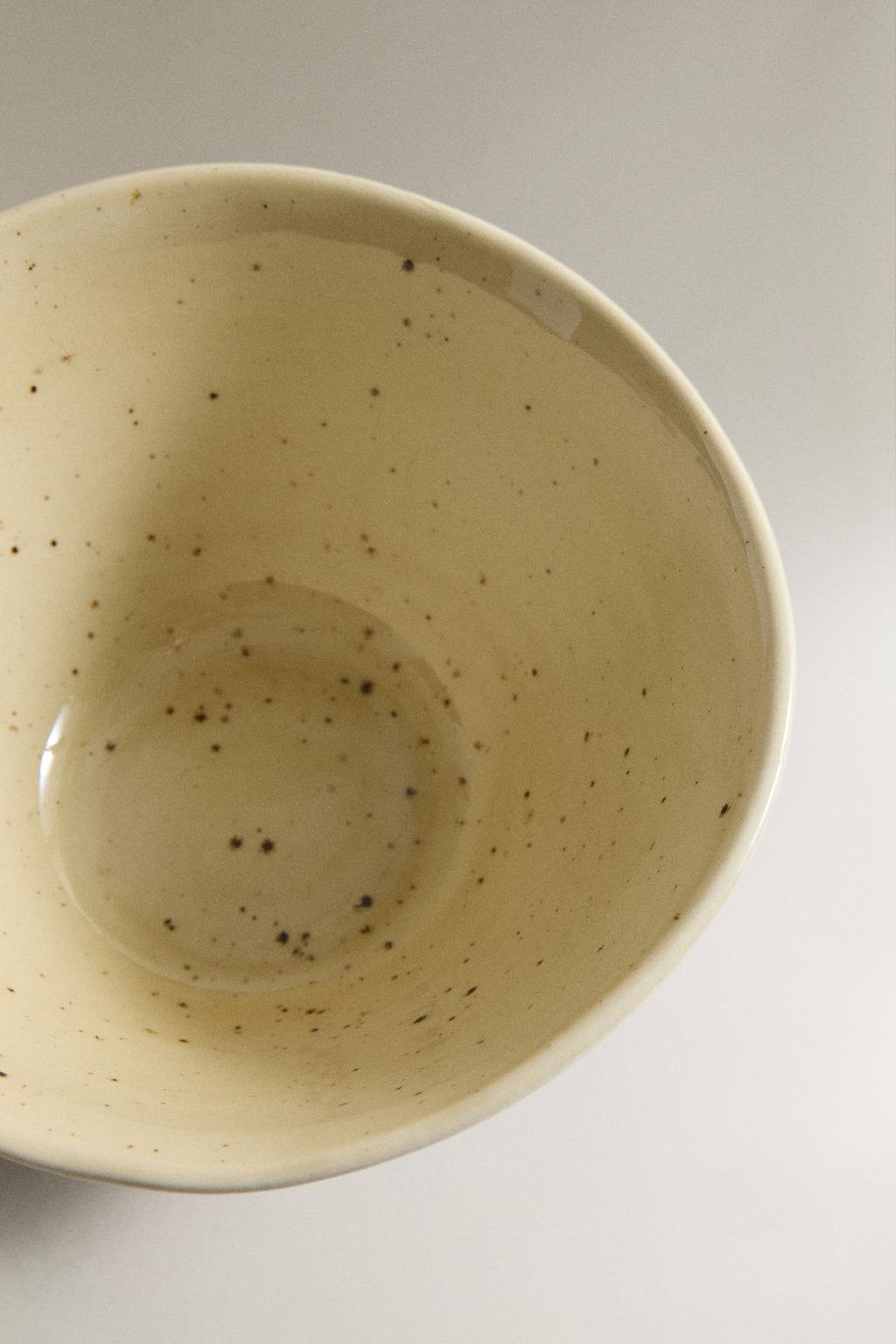 Керамическая миска oval с рисунком