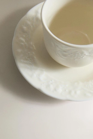 Кофейная чашка и блюдце из фарфора grape porcelain- Заказать в России