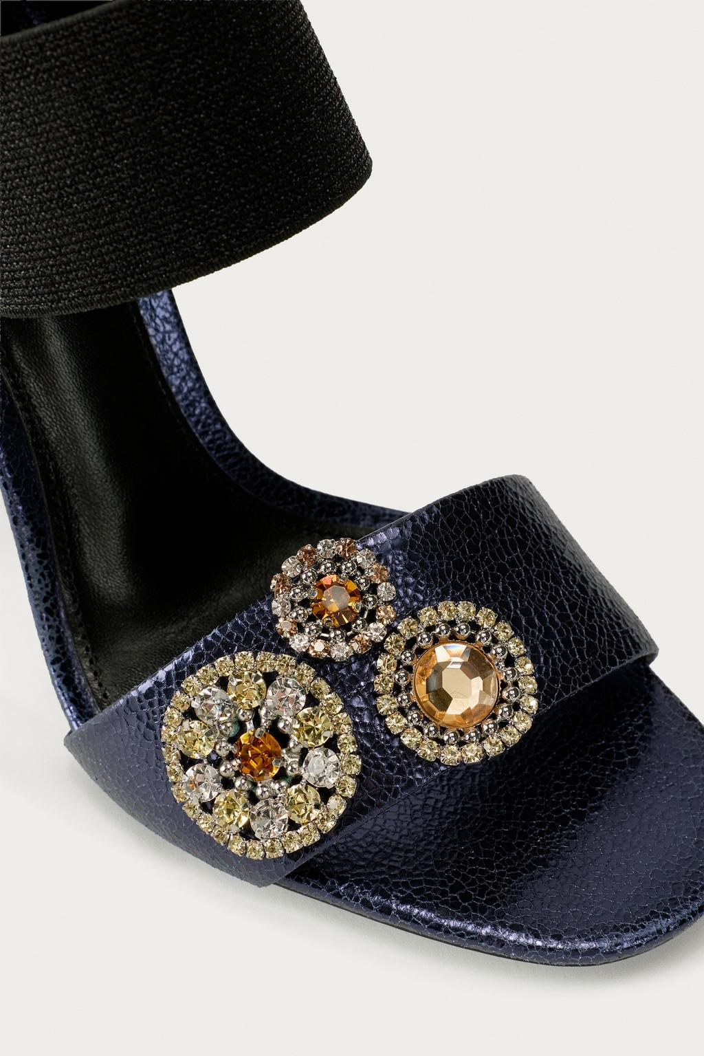 Босоножки на каблуке из металлизированной кожи marisa berenson x zara